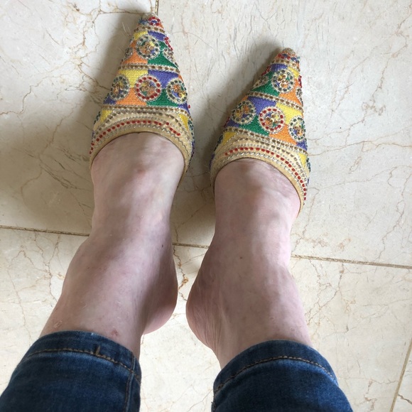 Heeled mule slippers, embroidery & beads, Size 6.5 - Picture 8 of 11